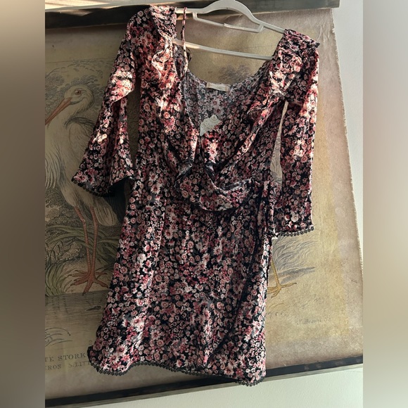 New Altar’d State Dress SZ Large can fit Medium off shoulder - Picture 1 of 6